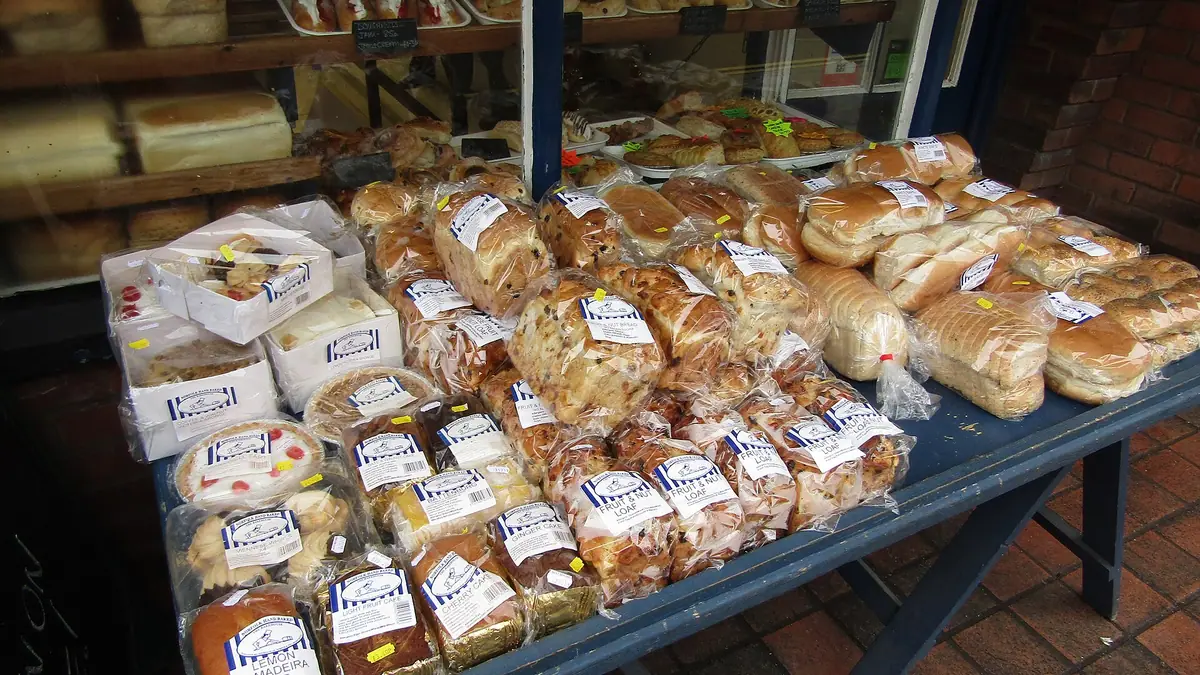 Adam's Bakery – bakery in Ferrybridge, Knottingley